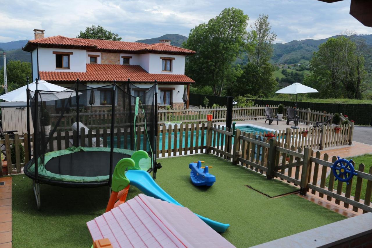 Cuatrovistes Guest House San Martin de Bada Luaran gambar