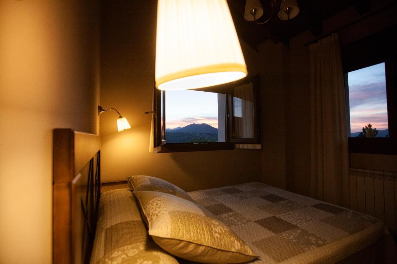 Cuatrovistes Guest House San Martin de Bada Luaran gambar